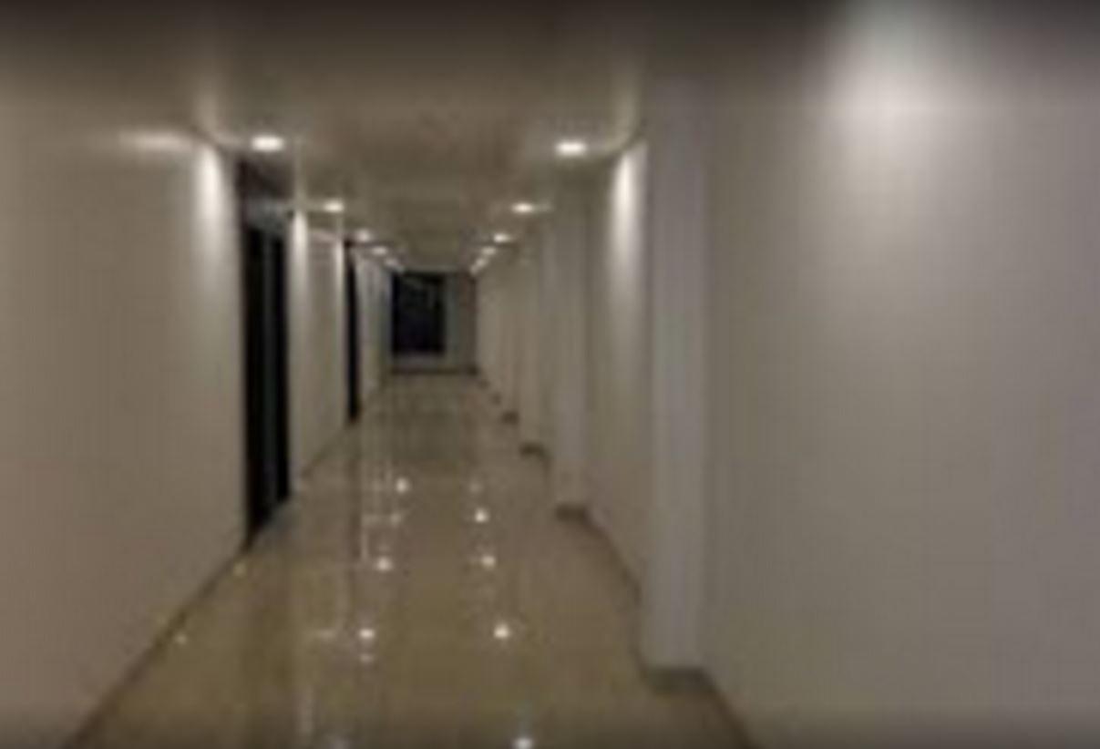 Hotel Shri Vardhan ウッジャイン エクステリア 写真